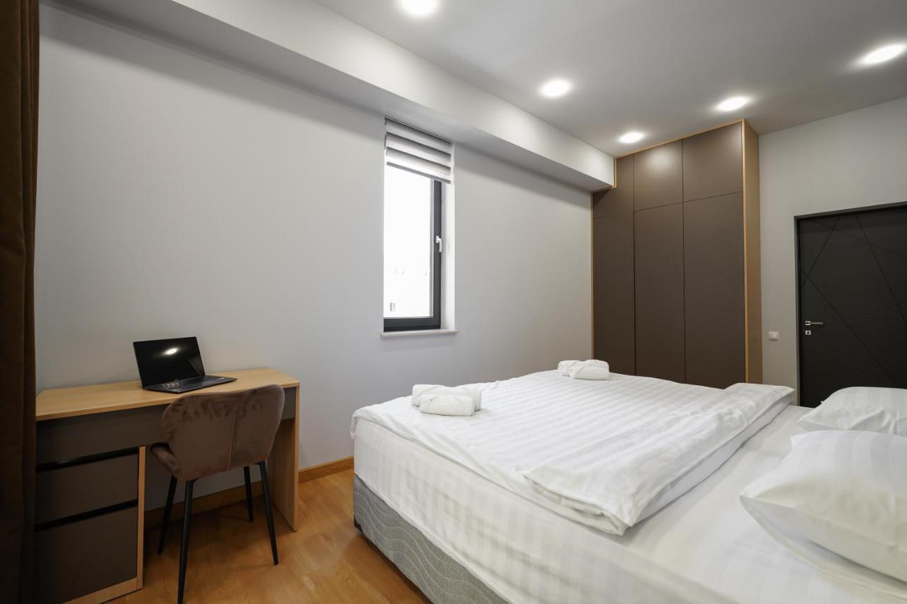 Fantastic Apartments Near Republic Square, Perfect Location, Mystreet Company Ereván Exterior foto