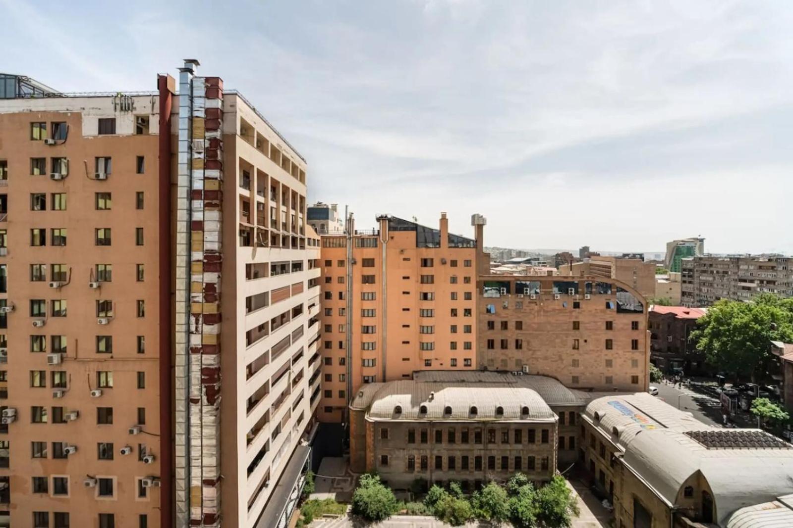 Fantastic Apartments Near Republic Square, Perfect Location, Mystreet Company Ereván Exterior foto