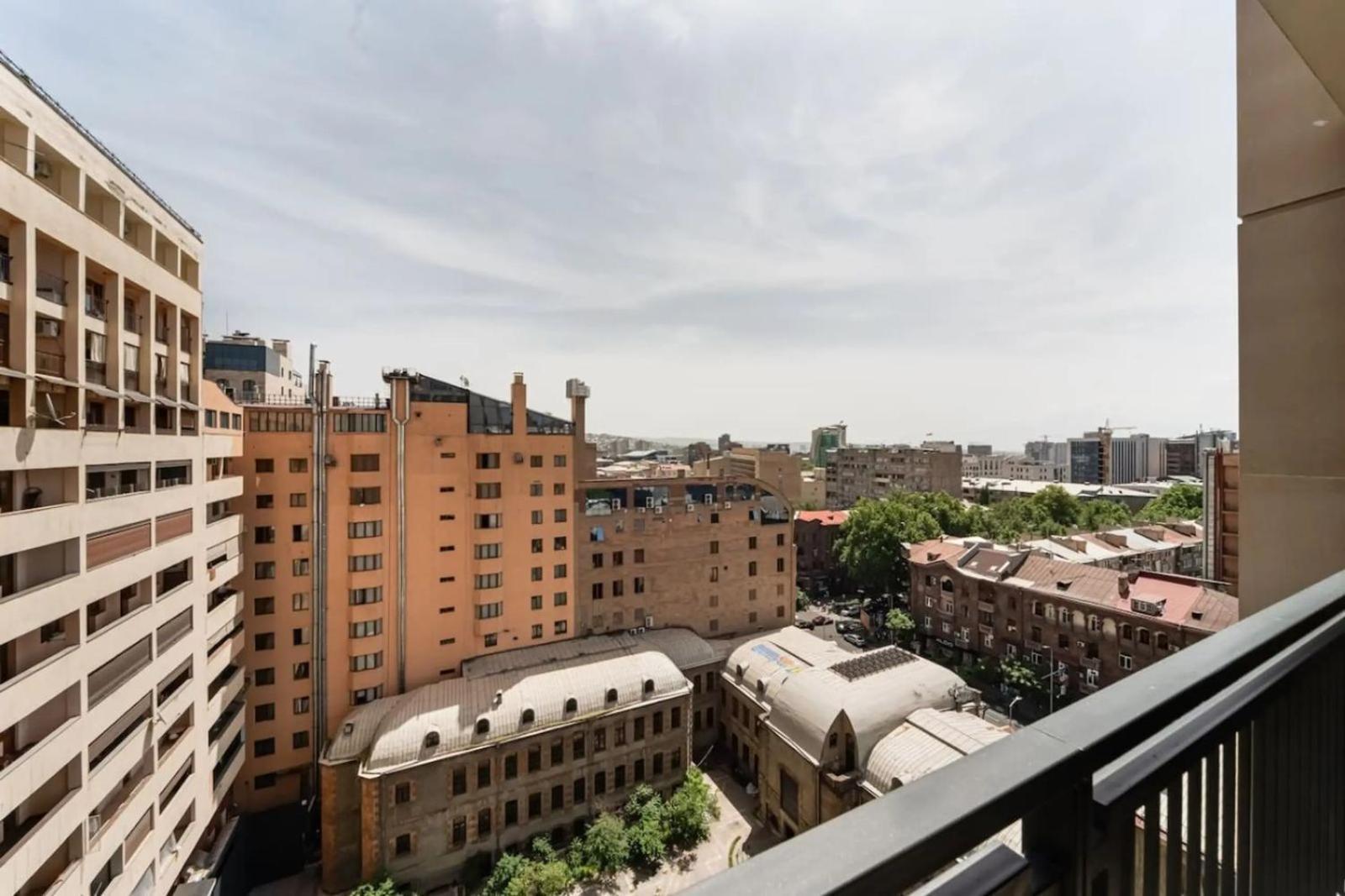Fantastic Apartments Near Republic Square, Perfect Location, Mystreet Company Ereván Exterior foto