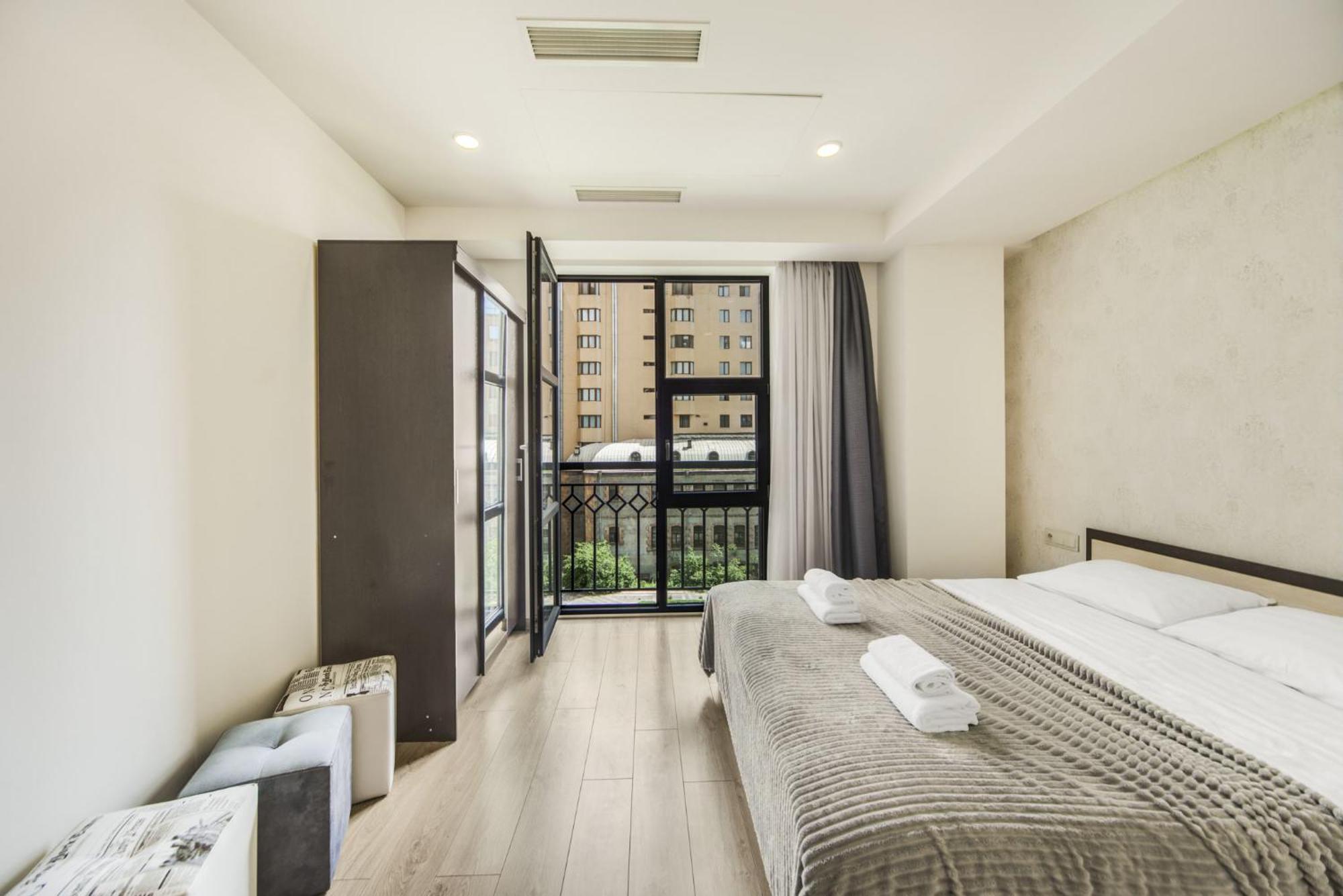 Fantastic Apartments Near Republic Square, Perfect Location, Mystreet Company Ereván Exterior foto